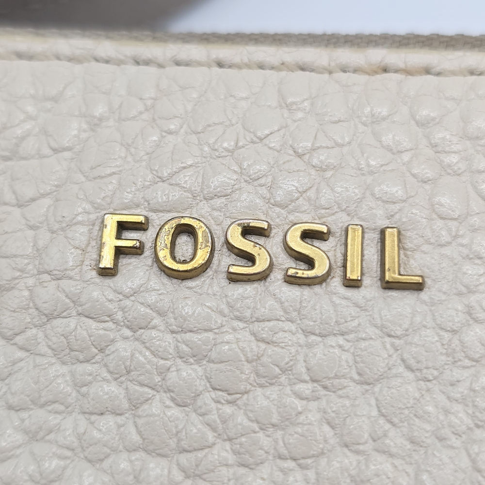 Fossil Morgan Small Crossbody Bag Purse Cream Pebbled Leather ZB5720 - Picture 16 of 16